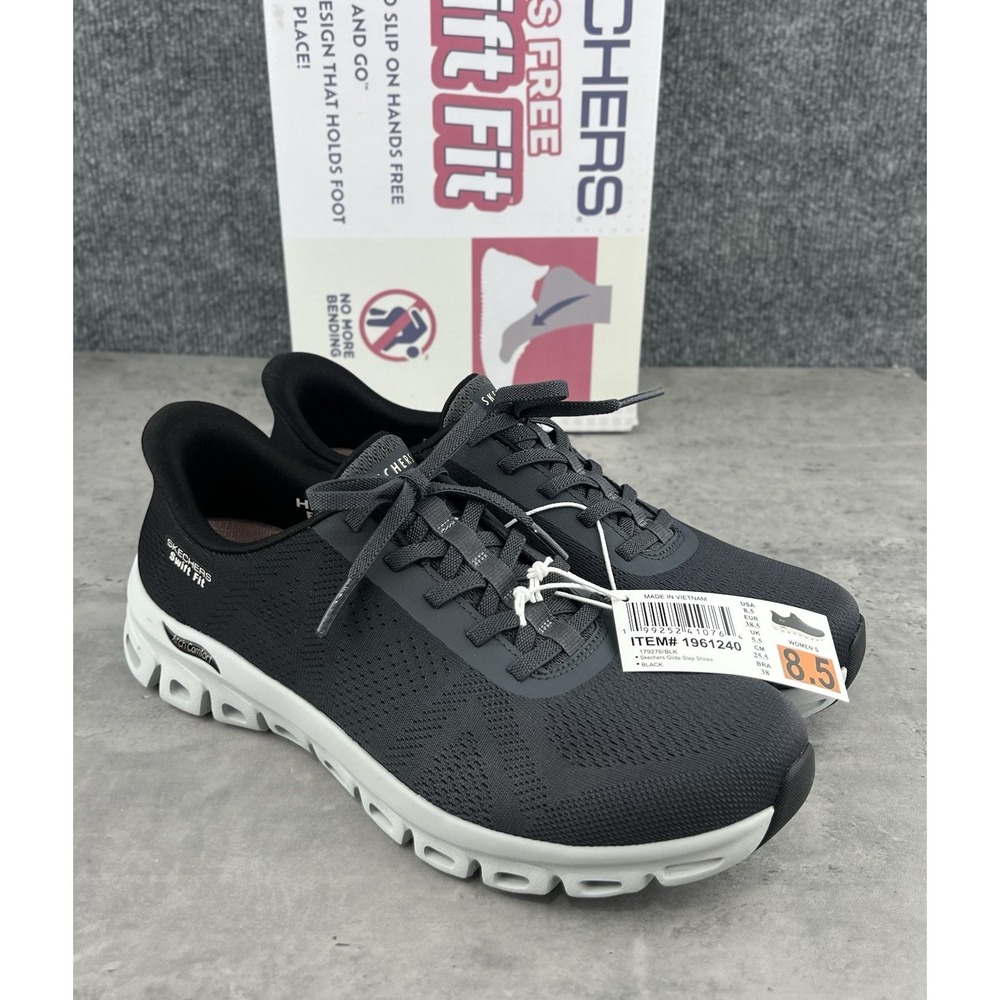 Skechers Women's Slip On Hands Free Swift Fit Shoes Size 8.5 Black New With Box